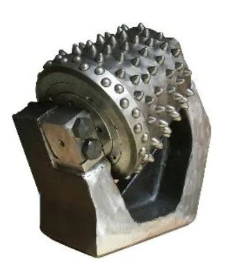 Equipo de cortador de rodillos aleatorios utilizado para perforación de circulación inversa
